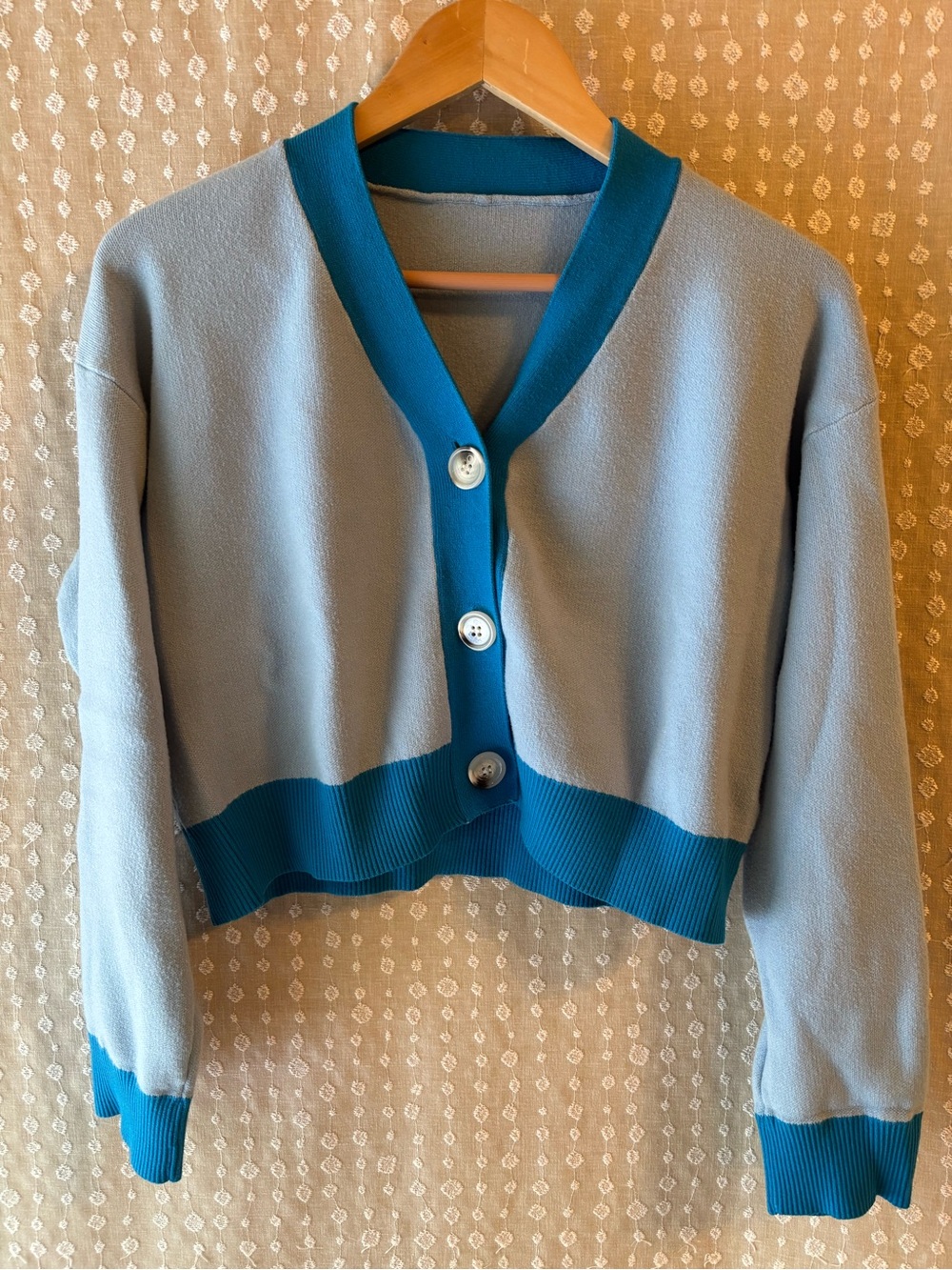 Cropped Two-Tone Blue Button Cardigan